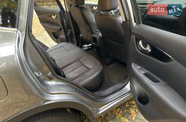 Внедорожник / Кроссовер Nissan Qashqai 2015 в 
