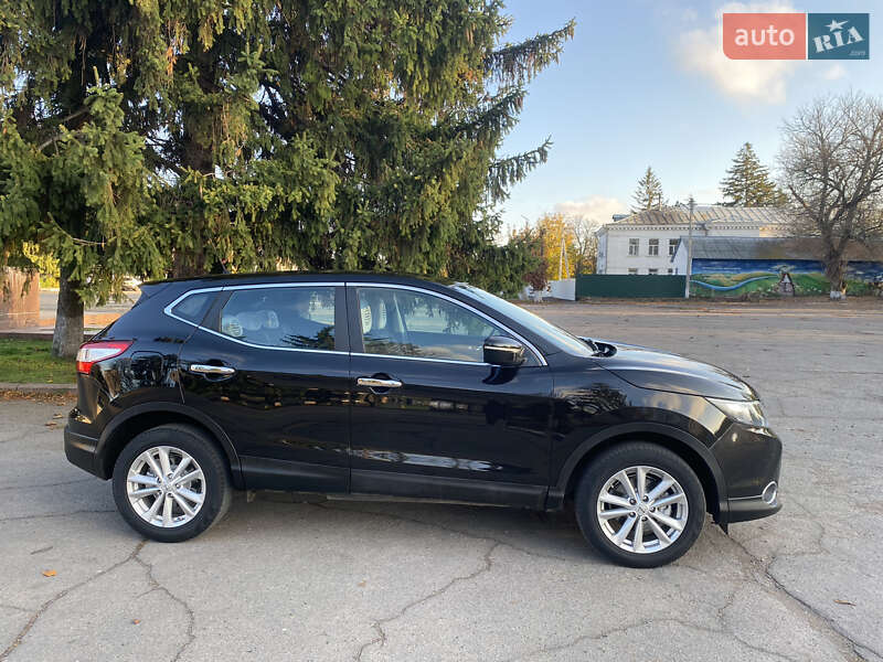 Позашляховик / Кросовер Nissan Qashqai 2014 в Новоархангельську фото 6 Позашляховик / Кросовер Nissan Qashqai 2014 в Новоархангельську