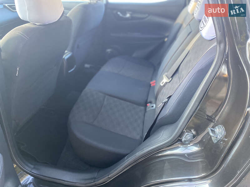 Позашляховик / Кросовер Nissan Qashqai 2014 в Новоархангельську фото 21 Позашляховик / Кросовер Nissan Qashqai 2014 в Новоархангельську