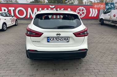Внедорожник / Кроссовер Nissan Qashqai 2019 в 