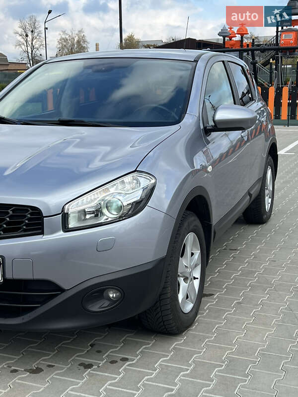 Внедорожник / Кроссовер Nissan Qashqai 2012 в Виннице