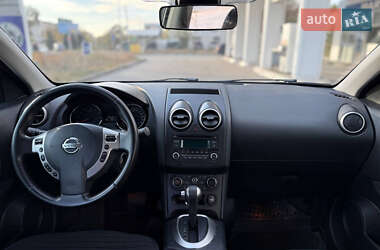 Позашляховик / Кросовер Nissan Qashqai 2012 в  фото 11 Позашляховик / Кросовер Nissan Qashqai 2012 в