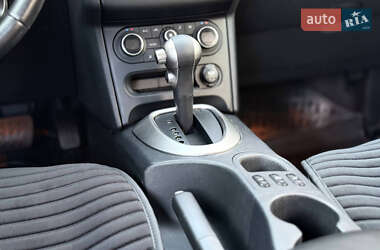 Позашляховик / Кросовер Nissan Qashqai 2012 в  фото 14 Позашляховик / Кросовер Nissan Qashqai 2012 в