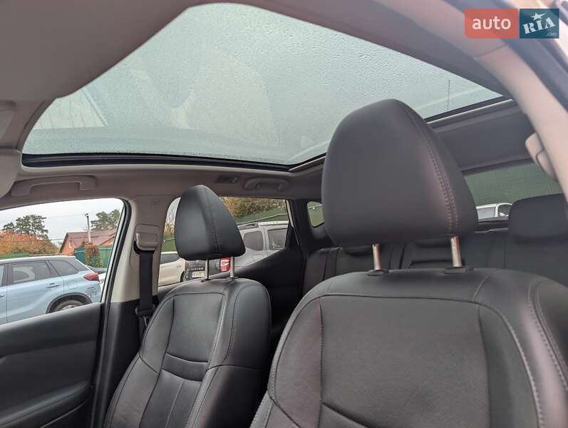 Внедорожник / Кроссовер Nissan Qashqai 2017 в Киеве