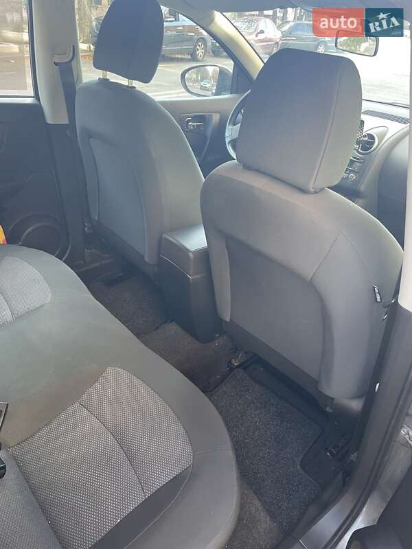 Внедорожник / Кроссовер Nissan Qashqai 2012 в Днепре