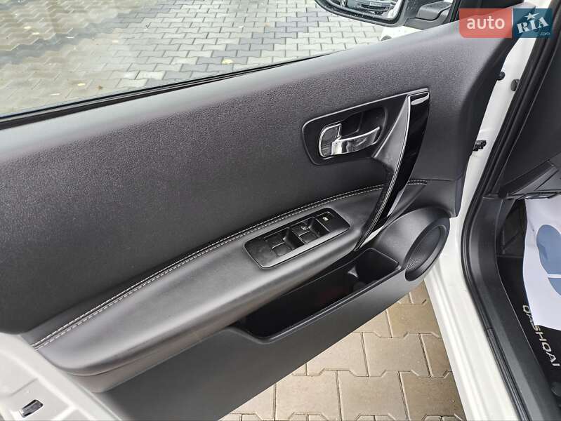 Внедорожник / Кроссовер Nissan Qashqai 2012 в Звягеле фото 25 Внедорожник / Кроссовер Nissan Qashqai 2012 в Звягеле