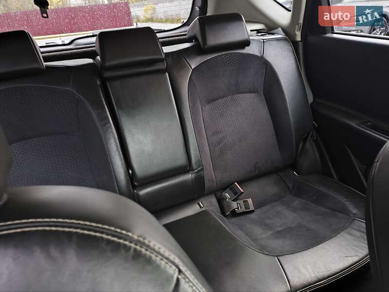 Внедорожник / Кроссовер Nissan Qashqai 2012 в Звягеле фото 39 Внедорожник / Кроссовер Nissan Qashqai 2012 в Звягеле