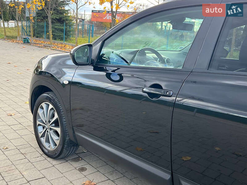 Внедорожник / Кроссовер Nissan Qashqai 2012 в Львове