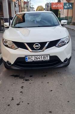 Позашляховик / Кросовер Nissan Qashqai 2016 в Чорткові