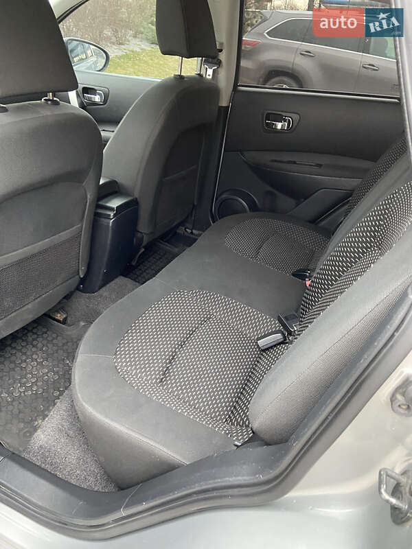 Позашляховик / Кросовер Nissan Qashqai 2009 в Івано-Франківську