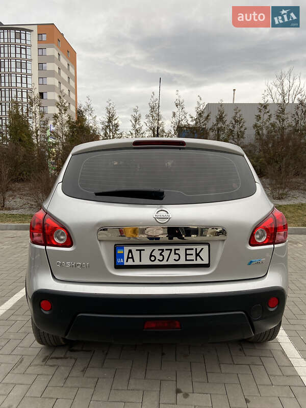 Позашляховик / Кросовер Nissan Qashqai 2009 в Івано-Франківську