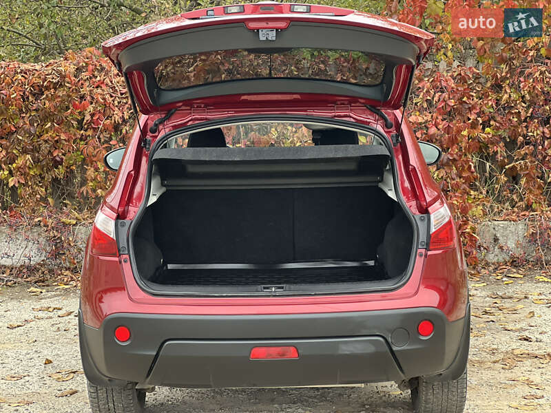 Внедорожник / Кроссовер Nissan Qashqai 2013 в Виннице