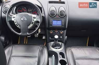 Внедорожник / Кроссовер Nissan Qashqai 2011 в 