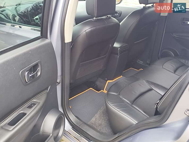 Внедорожник / Кроссовер Nissan Qashqai 2011 в Новоархангельске