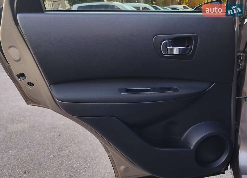 Внедорожник / Кроссовер Nissan Qashqai 2011 в Виннице фото 29 Внедорожник / Кроссовер Nissan Qashqai 2011 в Виннице