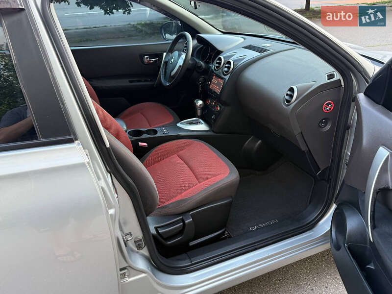 Позашляховик / Кросовер Nissan Qashqai 2008 в Харкові