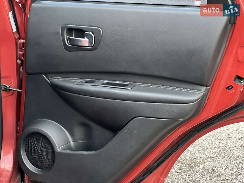 Позашляховик / Кросовер Nissan Qashqai 2008 в Києві фото 17 Позашляховик / Кросовер Nissan Qashqai 2008 в Києві