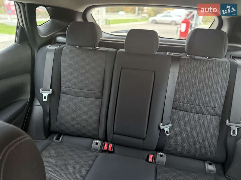 Внедорожник / Кроссовер Nissan Qashqai 2014 в Дубно