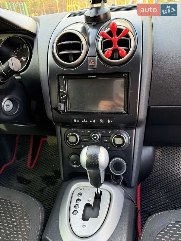 Внедорожник / Кроссовер Nissan Qashqai 2008 в Новомосковске