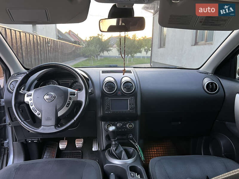 Внедорожник / Кроссовер Nissan Qashqai 2010 в Мукачево