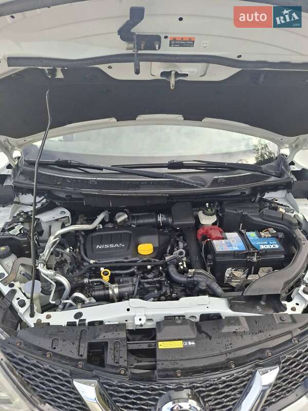 Внедорожник / Кроссовер Nissan Qashqai 2015 в Львове