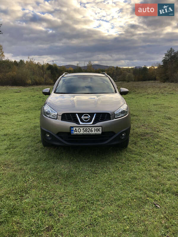 Внедорожник / Кроссовер Nissan Qashqai 2012 в Ужгороде фото 32 Внедорожник / Кроссовер Nissan Qashqai 2012 в Ужгороде