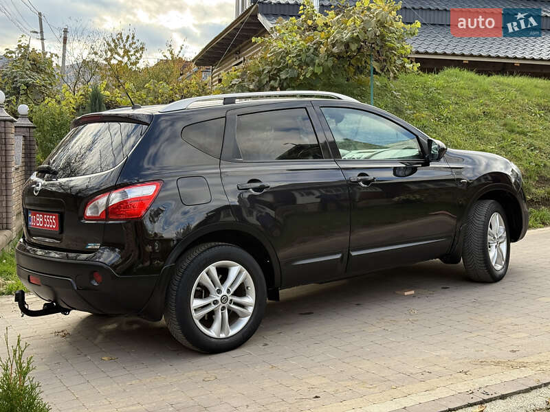 Внедорожник / Кроссовер Nissan Qashqai 2011 в Косове
