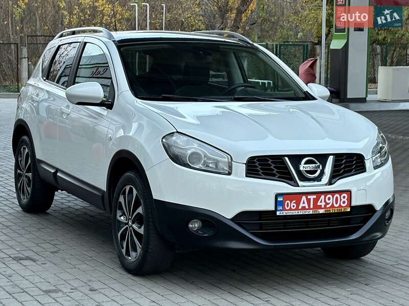 Внедорожник / Кроссовер Nissan Qashqai 2012 в Житомире фото 4 Внедорожник / Кроссовер Nissan Qashqai 2012 в Житомире
