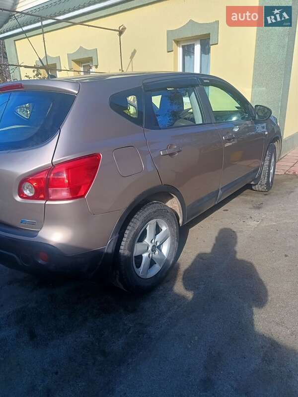 Внедорожник / Кроссовер Nissan Qashqai 2010 в Виннице