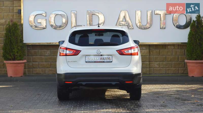 Внедорожник / Кроссовер Nissan Qashqai 2015 в Одессе