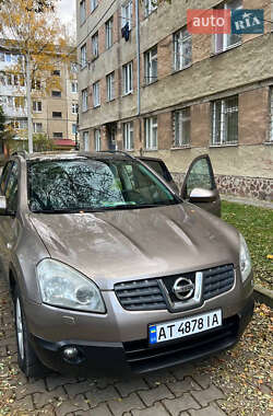 Внедорожник / Кроссовер Nissan Qashqai 2009 в Ивано-Франковске