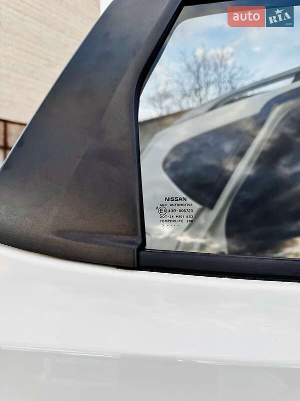 Внедорожник / Кроссовер Nissan Qashqai 2012 в Стрые