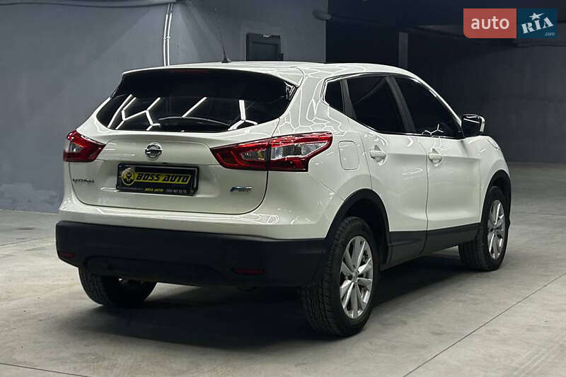 Внедорожник / Кроссовер Nissan Qashqai 2014 в Черновцах фото 6 Внедорожник / Кроссовер Nissan Qashqai 2014 в Черновцах