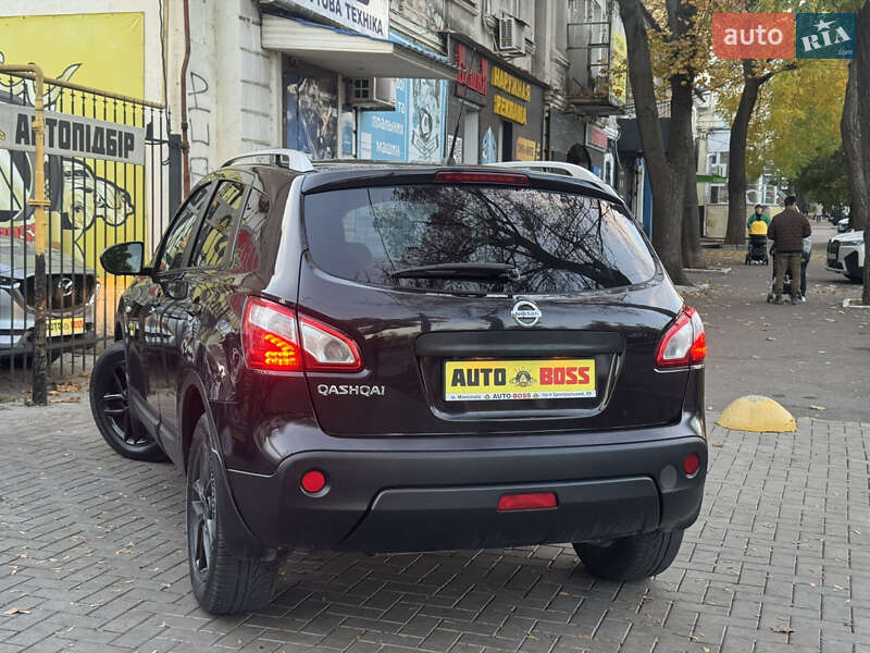 Внедорожник / Кроссовер Nissan Qashqai 2012 в Николаеве