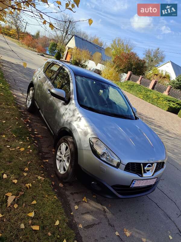 Внедорожник / Кроссовер Nissan Qashqai 2011 в Запорожье