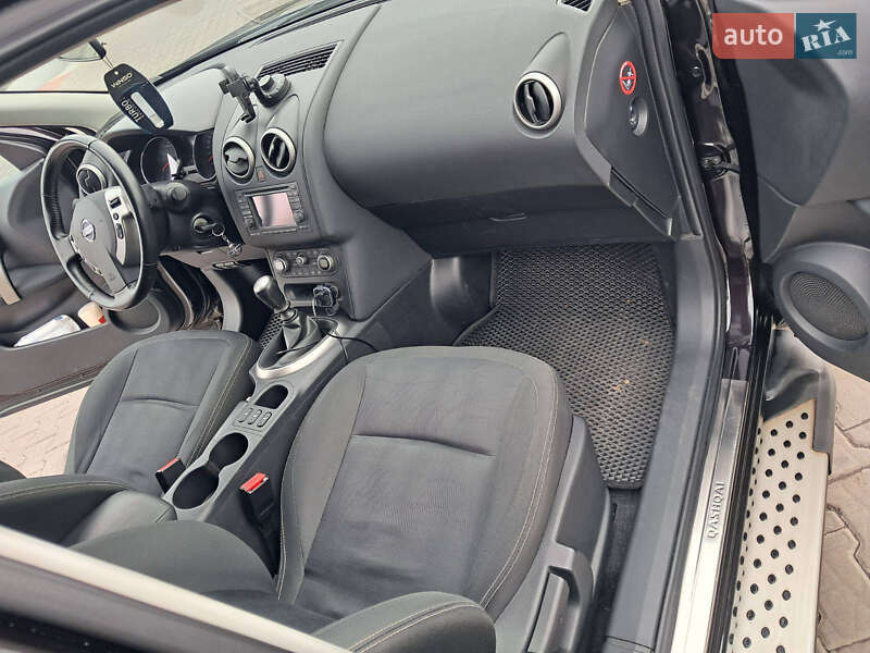 Внедорожник / Кроссовер Nissan Qashqai 2011 в Кривом Роге фото 18 Внедорожник / Кроссовер Nissan Qashqai 2011 в Кривом Роге