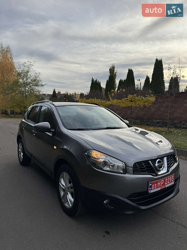 Внедорожник / Кроссовер Nissan Qashqai 2012 в Ровно