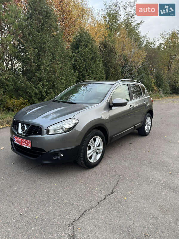 Внедорожник / Кроссовер Nissan Qashqai 2012 в Ровно