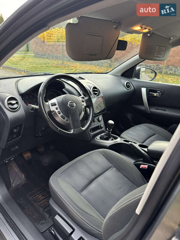 Внедорожник / Кроссовер Nissan Qashqai 2012 в Ровно