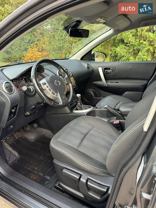 Внедорожник / Кроссовер Nissan Qashqai 2012 в Ровно