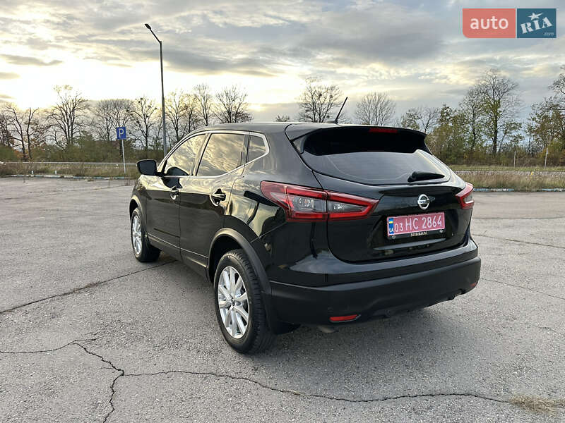 Позашляховик / Кросовер Nissan Qashqai 2021 в Бродах