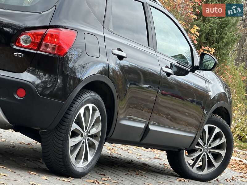 Позашляховик / Кросовер Nissan Qashqai 2009 в Дрогобичі