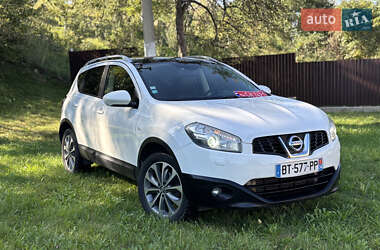 Внедорожник / Кроссовер Nissan Qashqai 2011 в Надворной