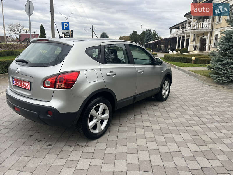 Позашляховик / Кросовер Nissan Qashqai 2008 в Сарнах