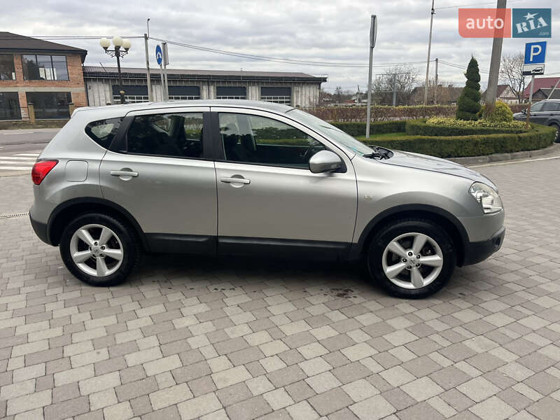 Позашляховик / Кросовер Nissan Qashqai 2008 в Сарнах