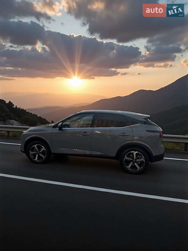 Внедорожник / Кроссовер Nissan Qashqai 2023 в Киеве