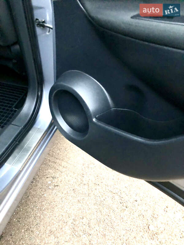 Внедорожник / Кроссовер Nissan Qashqai 2011 в Коростене фото 47 Внедорожник / Кроссовер Nissan Qashqai 2011 в Коростене