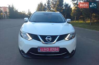 Внедорожник / Кроссовер Nissan Qashqai 2015 в Тернополе