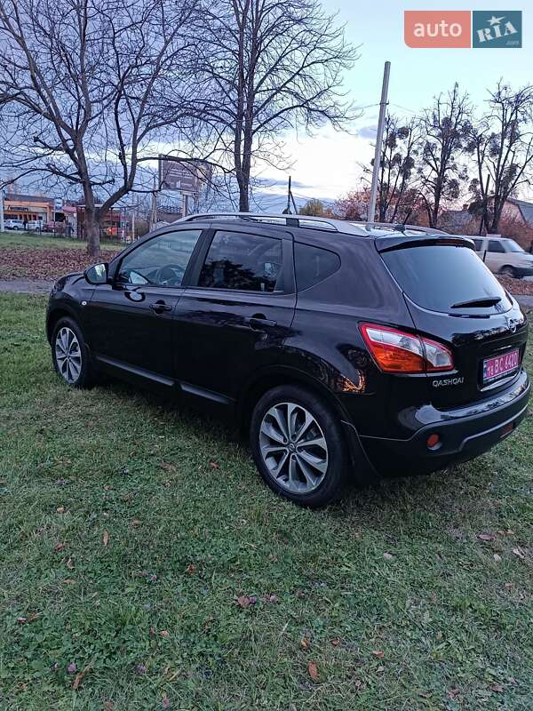 Позашляховик / Кросовер Nissan Qashqai 2010 в Вінниці