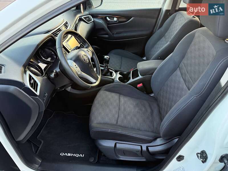 Внедорожник / Кроссовер Nissan Qashqai 2017 в Ковеле фото 12 Внедорожник / Кроссовер Nissan Qashqai 2017 в Ковеле